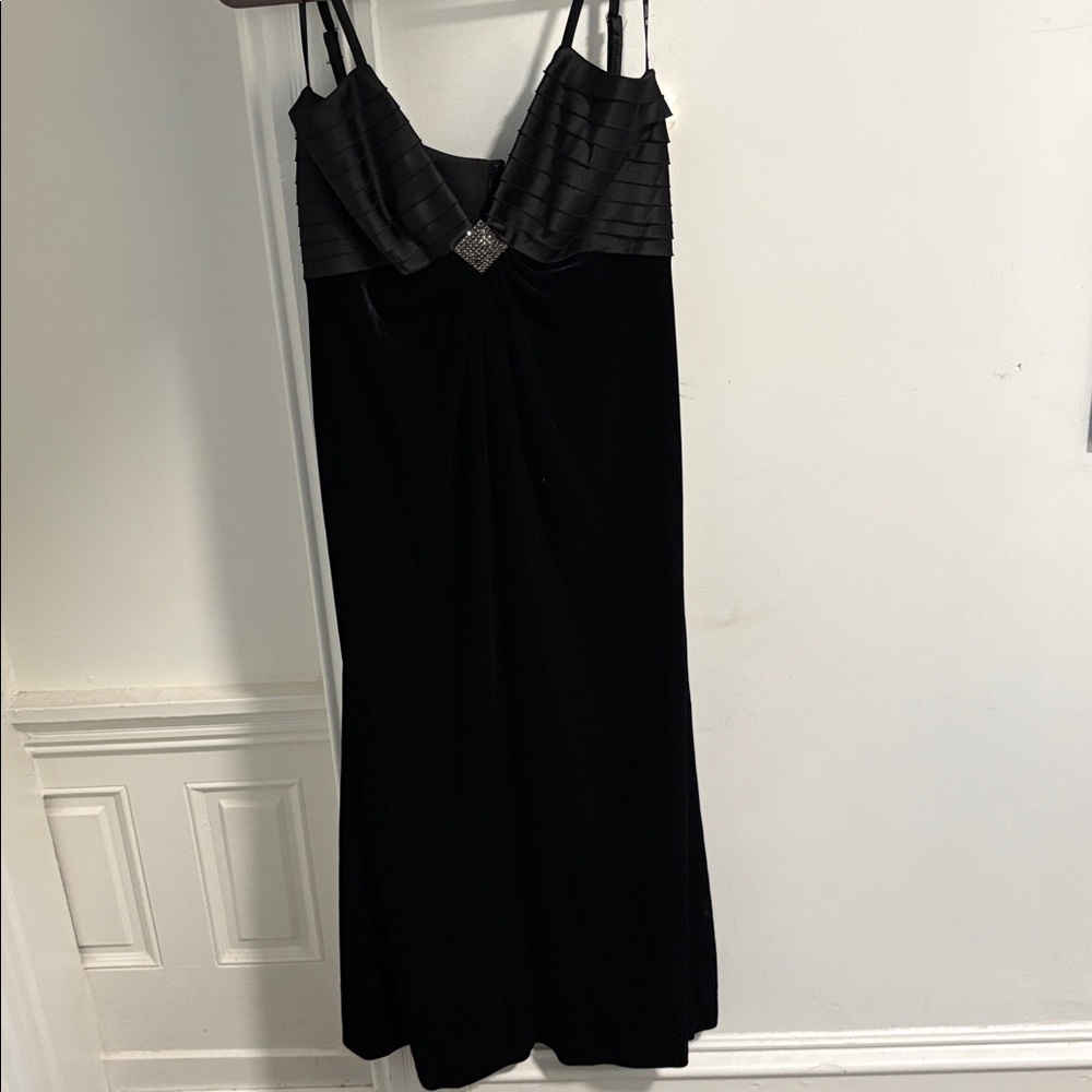 Vintage Tadashi Black Velvet Formal Maxi Dress